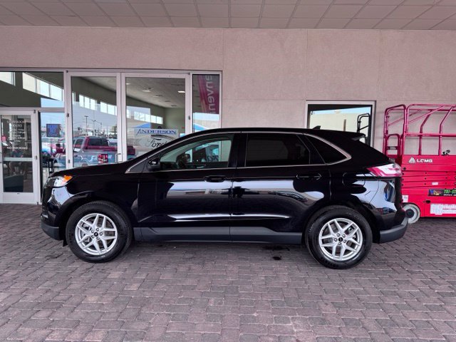 Certified 2024 Ford Edge SEL AWD/4WD image 2