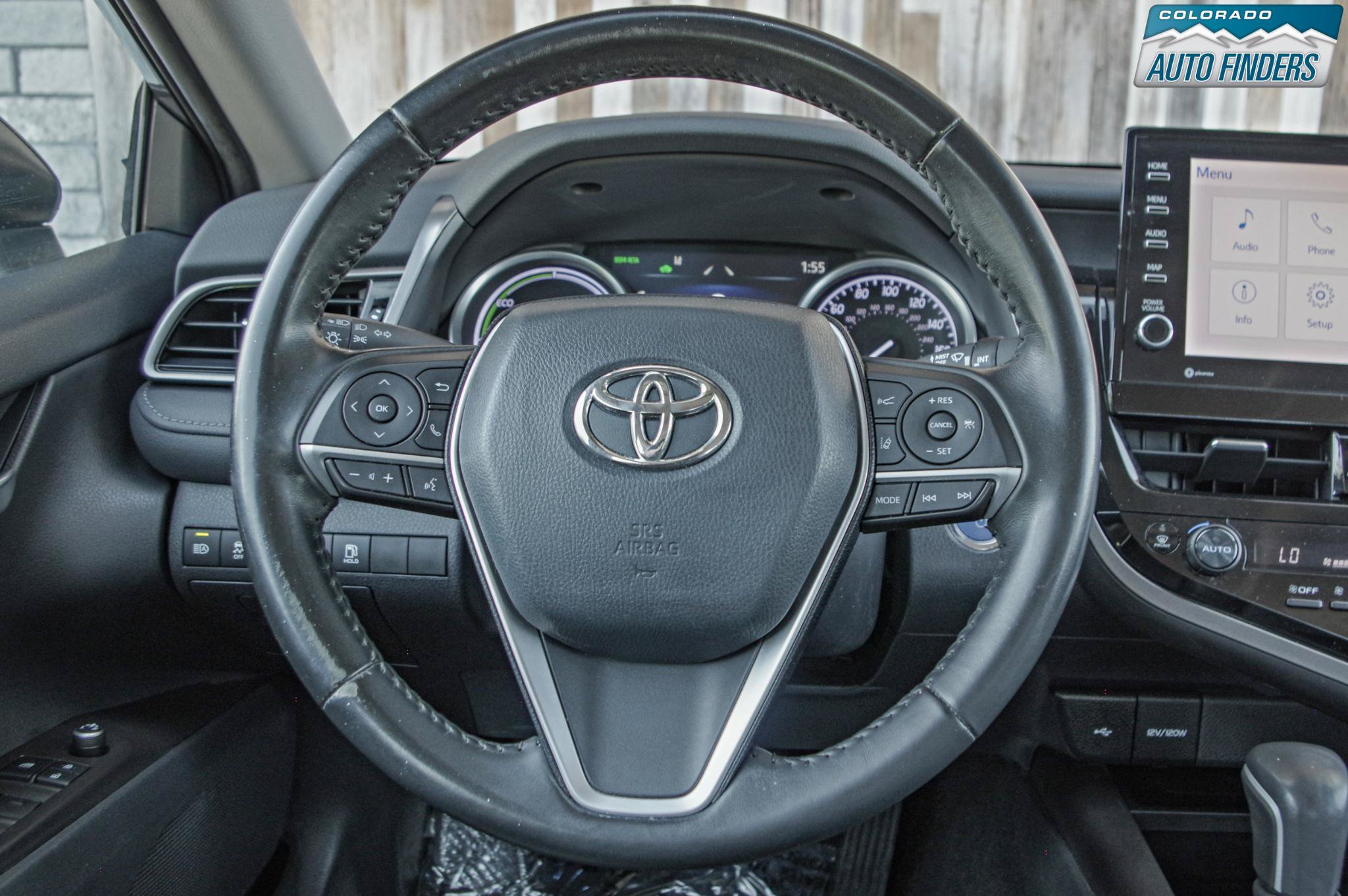 Used 2021 Toyota Camry XLE FWD image 13