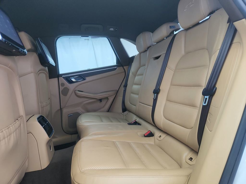 Used 2017 Porsche Macan GTS image 23