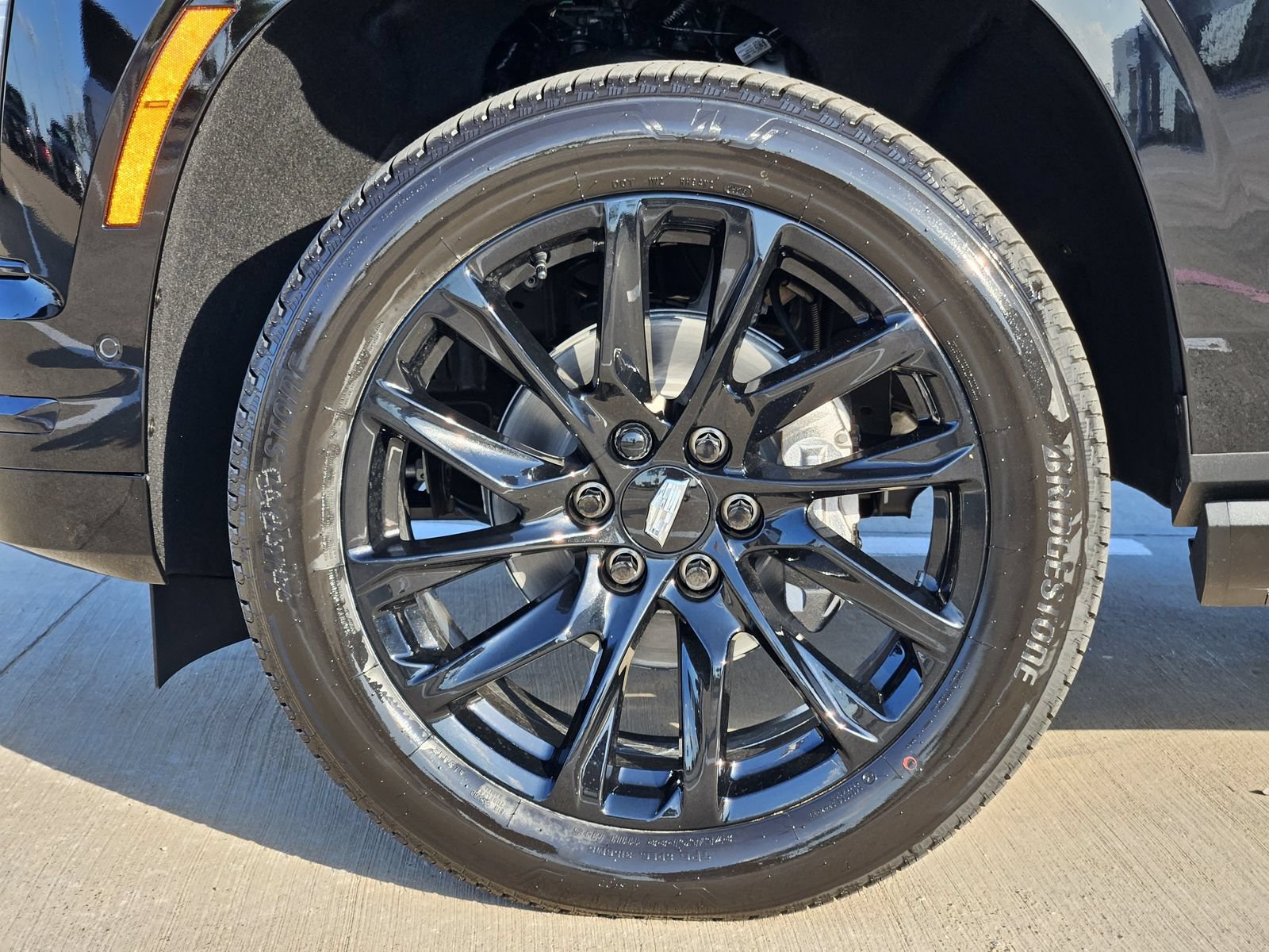 New 2027 Cadillac Escalade Sport AWD/4WD image 12