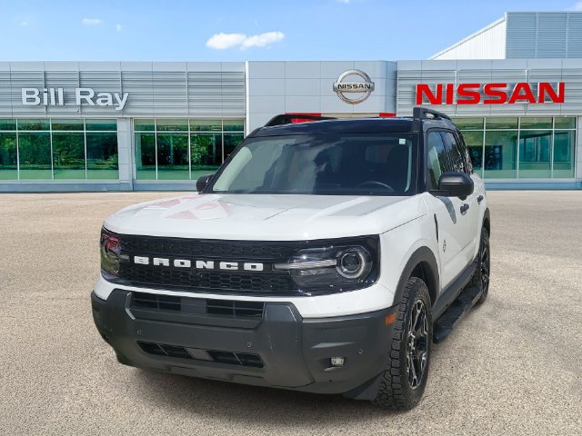 Used 2026 Ford Bronco Sport Outer Banks w/ Outer Banks Tech Package+ AWD/4WD image 2