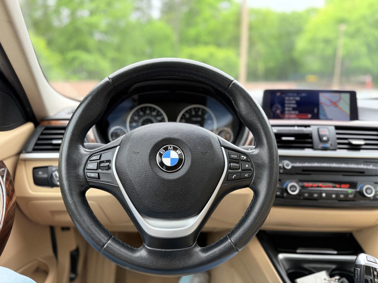 Used 2015 BMW 328i Sedan image 25