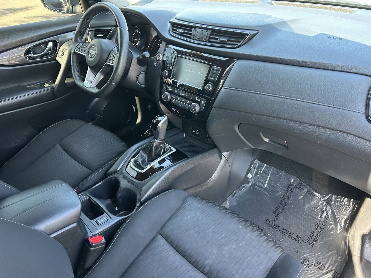 Certified 2019 Nissan Rogue SV image 9