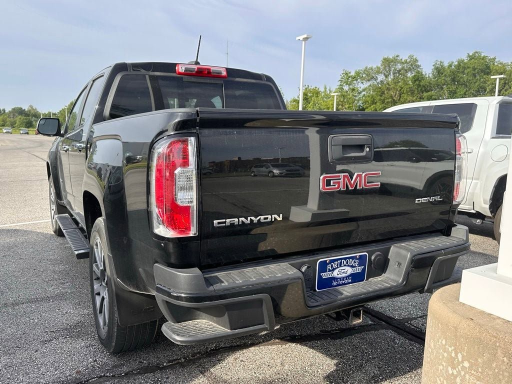 Used 2017 GMC Canyon Denali AWD/4WD image 5