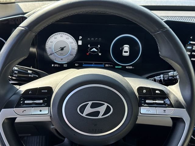 Used 2024 Hyundai Elantra Limited FWD image 25