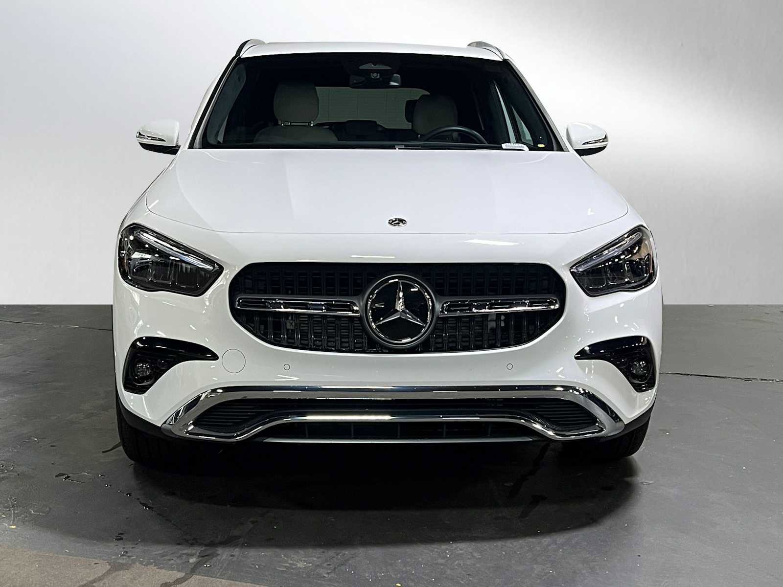 Certified 2025 Mercedes-Benz GLA 250 4MATIC image 9