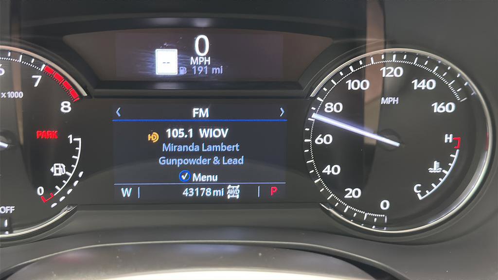 Used 2023 Cadillac XT5 Premium Luxury AWD/4WD image 17