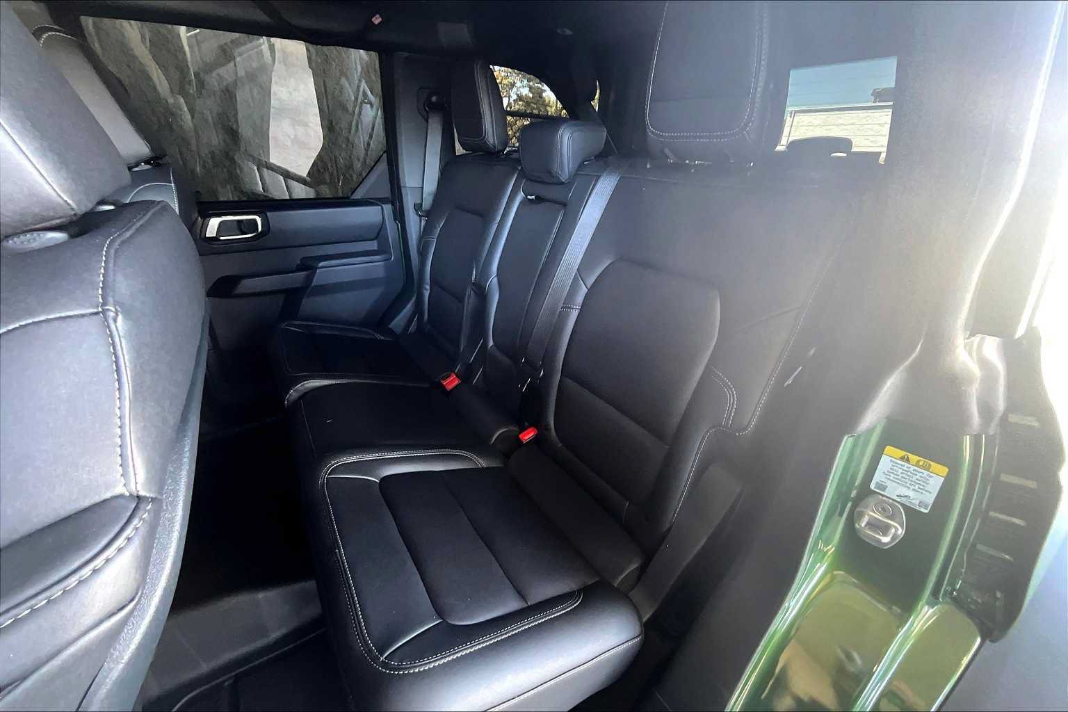 Used 2025 Ford Bronco Big Bend w/ Black Diamond Package AWD/4WD image 20
