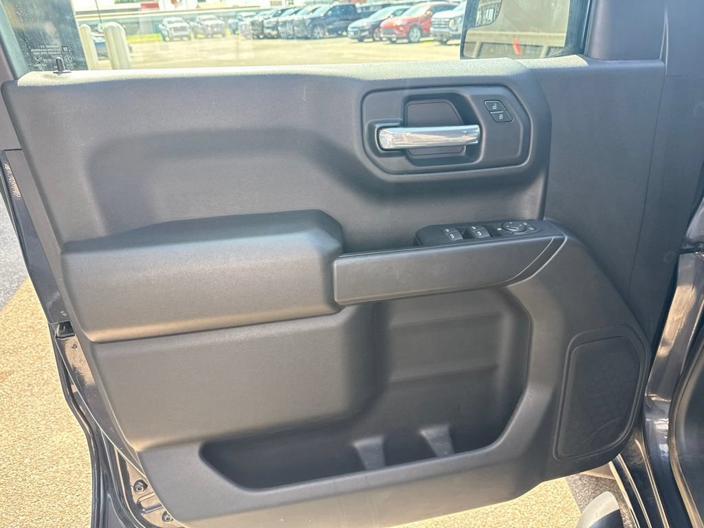 Used 2023 Chevrolet Silverado 1500 Custom w/ LPO, Dark Essentials Package AWD/4WD image 19