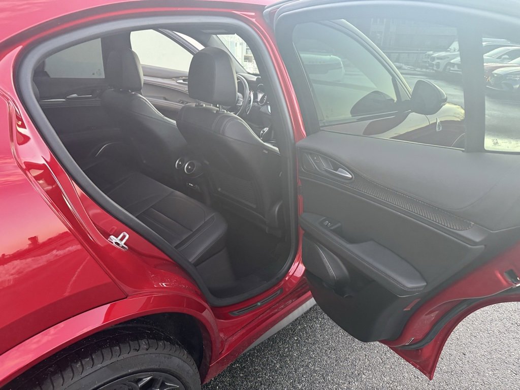 Used 2022 Alfa Romeo Stelvio Quadrifoglio w/ Active Assist Plus Package image 30