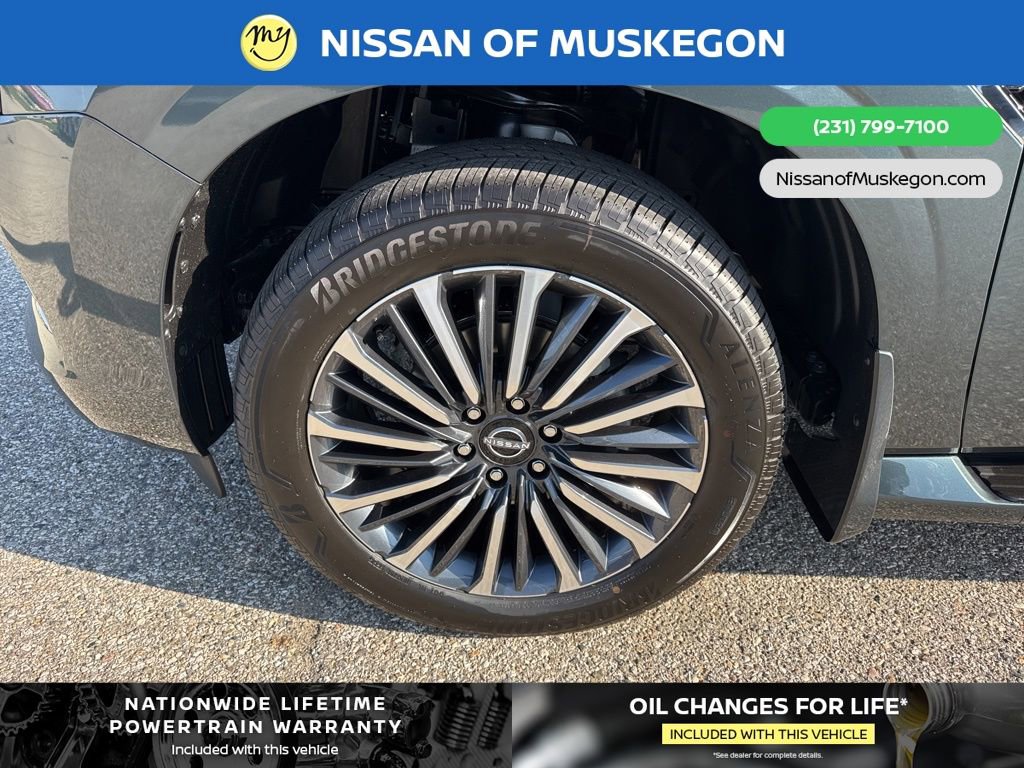 New 2025 Nissan Armada Platinum Reserve image 8