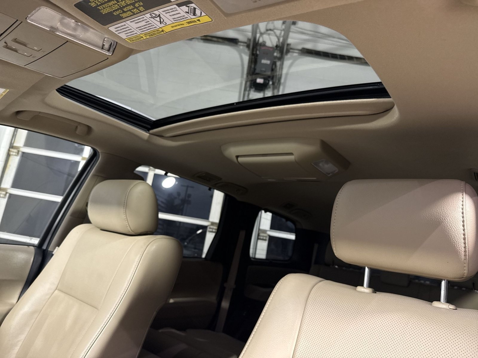 Used 2018 Toyota Sequoia Platinum RWD image 33