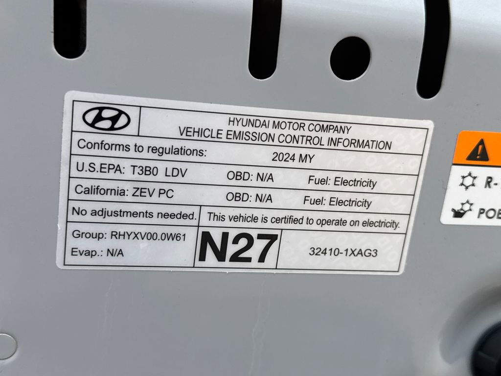 Used 2024 Hyundai Ioniq 5 SE RWD image 9