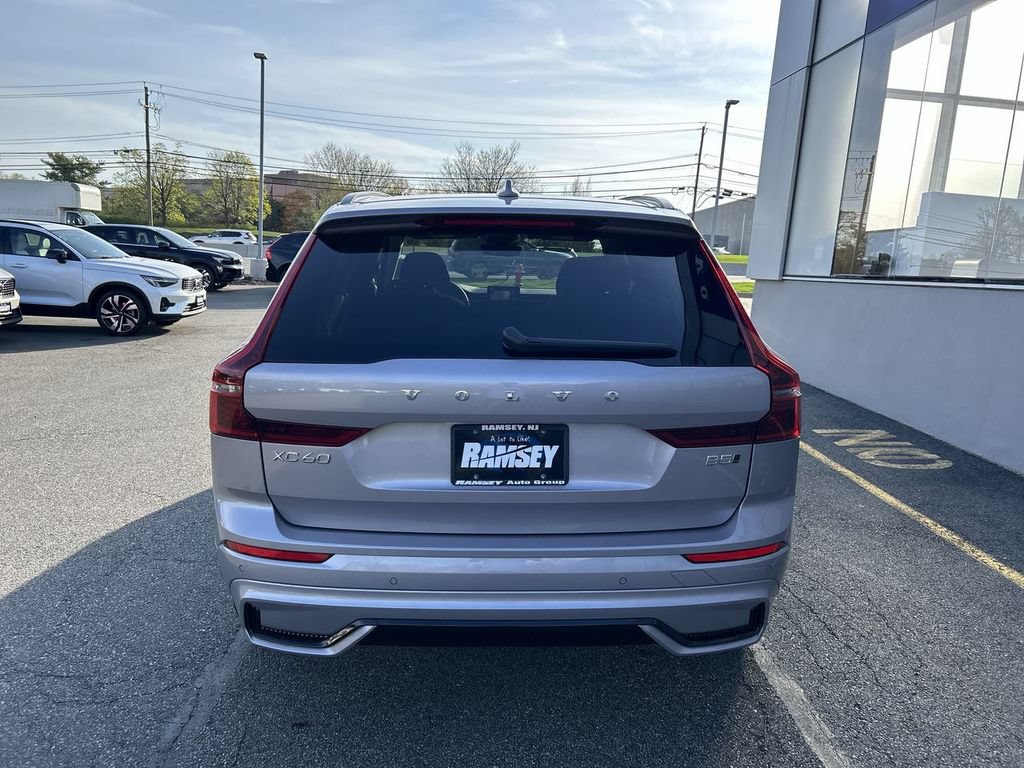 New 2026 Volvo XC60 B5 Plus w/ Climate Package AWD/4WD image 7