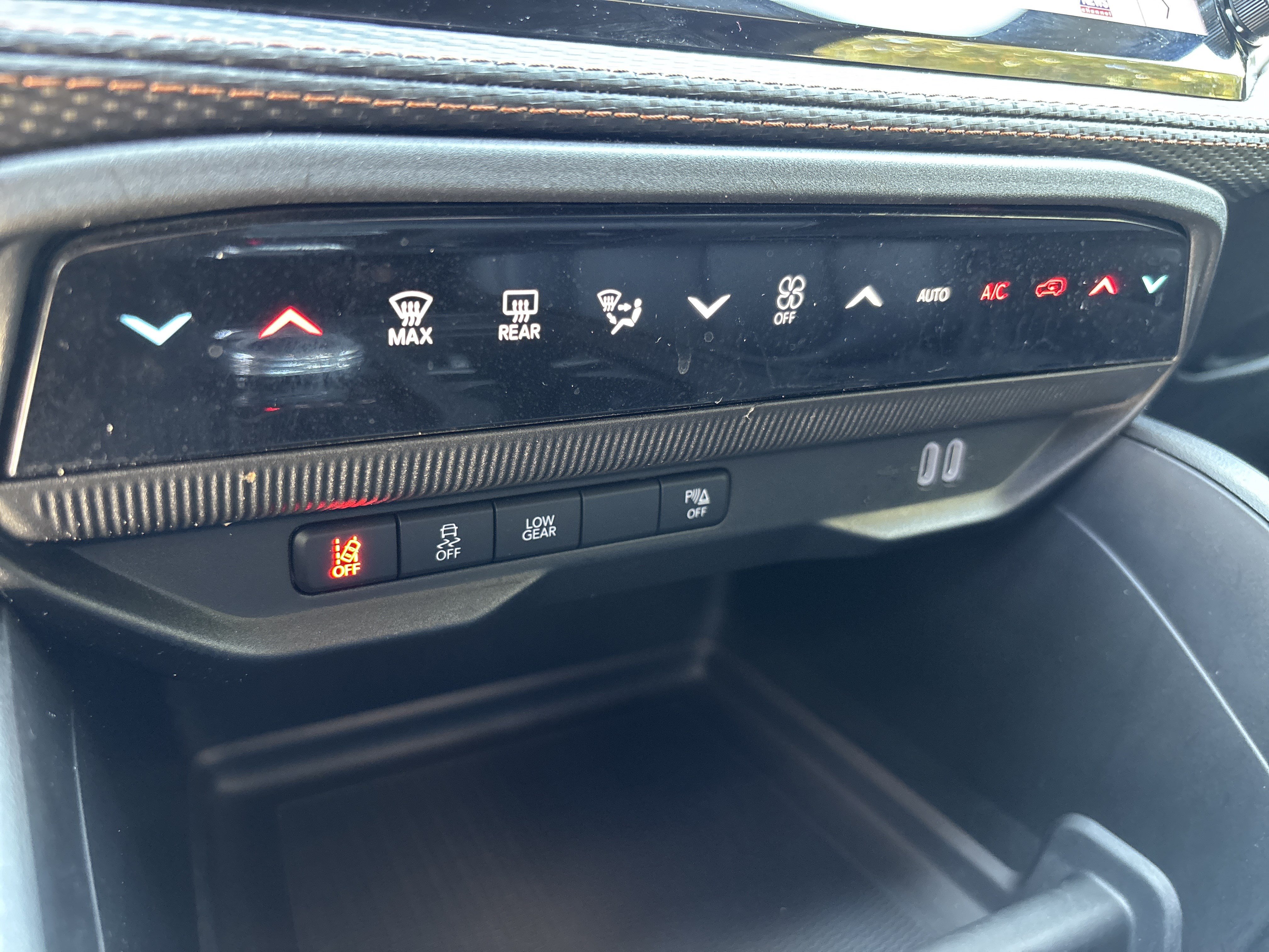 Used 2026 Jeep Cherokee Limited AWD/4WD image 20