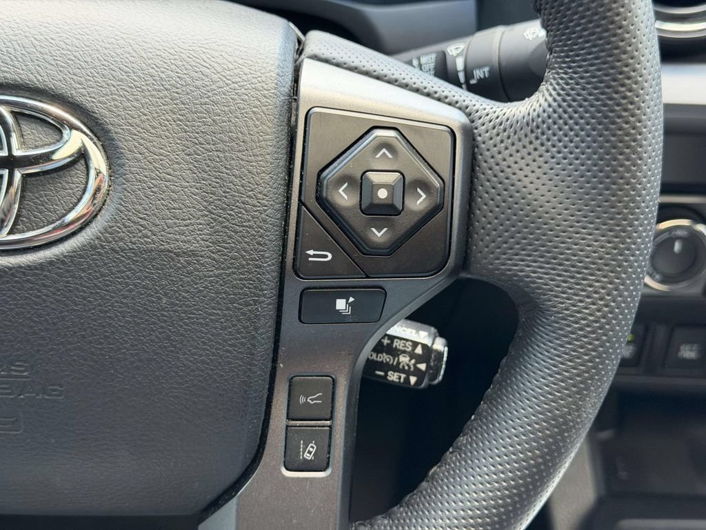 Certified 2023 Toyota Tacoma TRD Pro AWD/4WD image 11