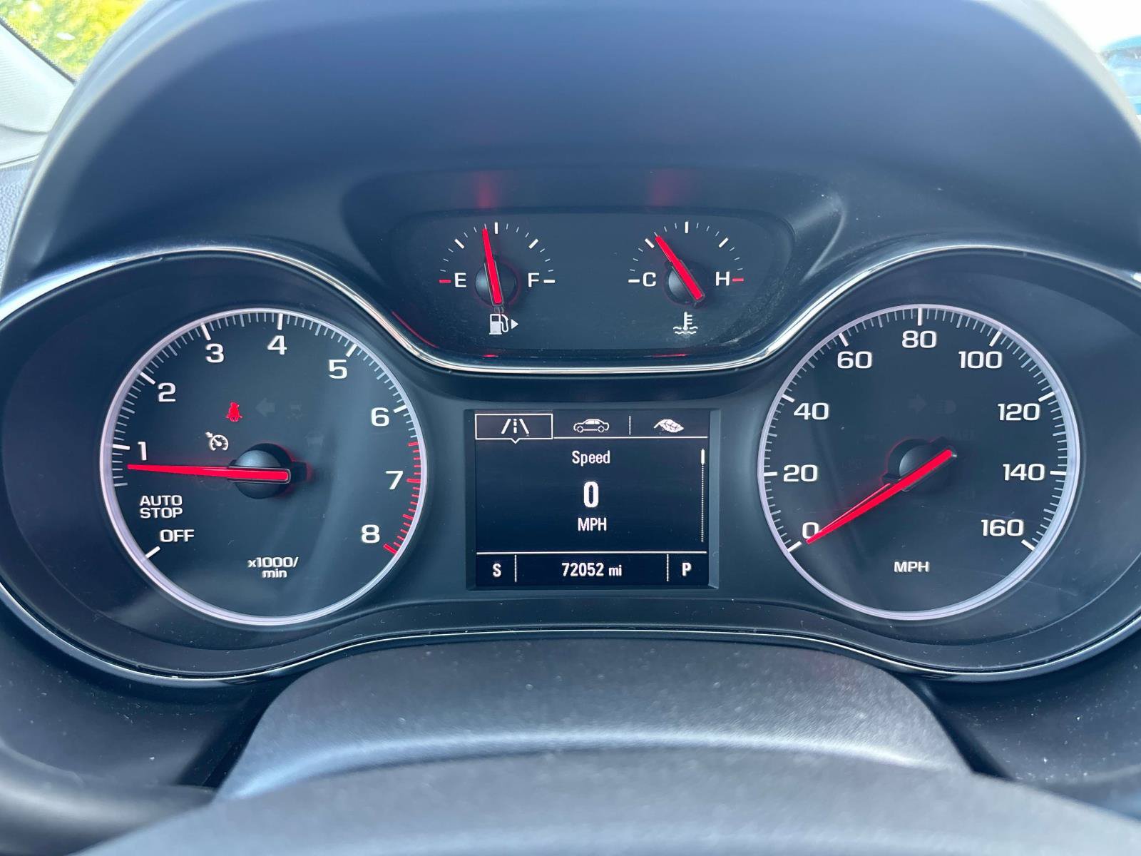 Used 2019 Chevrolet Cruze LT w/ Convenience Package FWD image 19