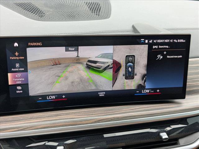 Used 2023 BMW X7 xDrive40i w/ Premium Package image 14