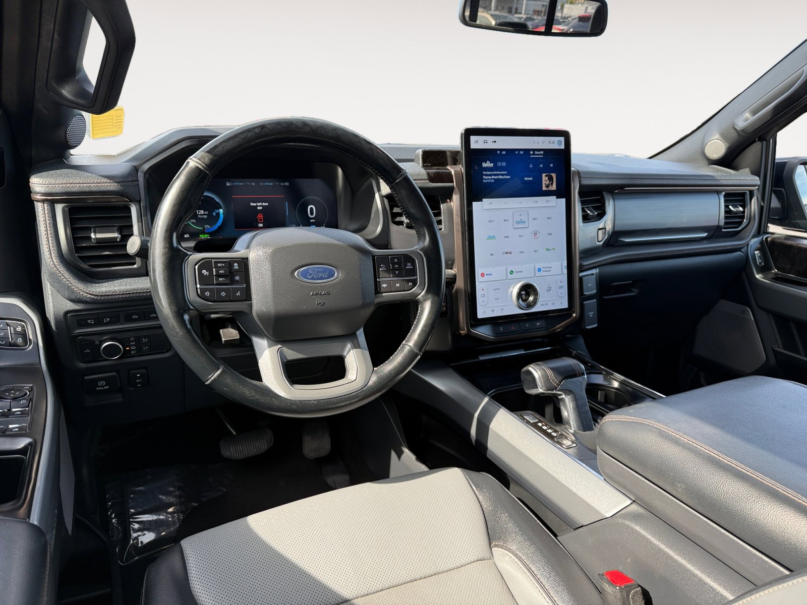 Certified 2022 Ford F150 Lightning Lariat image 15