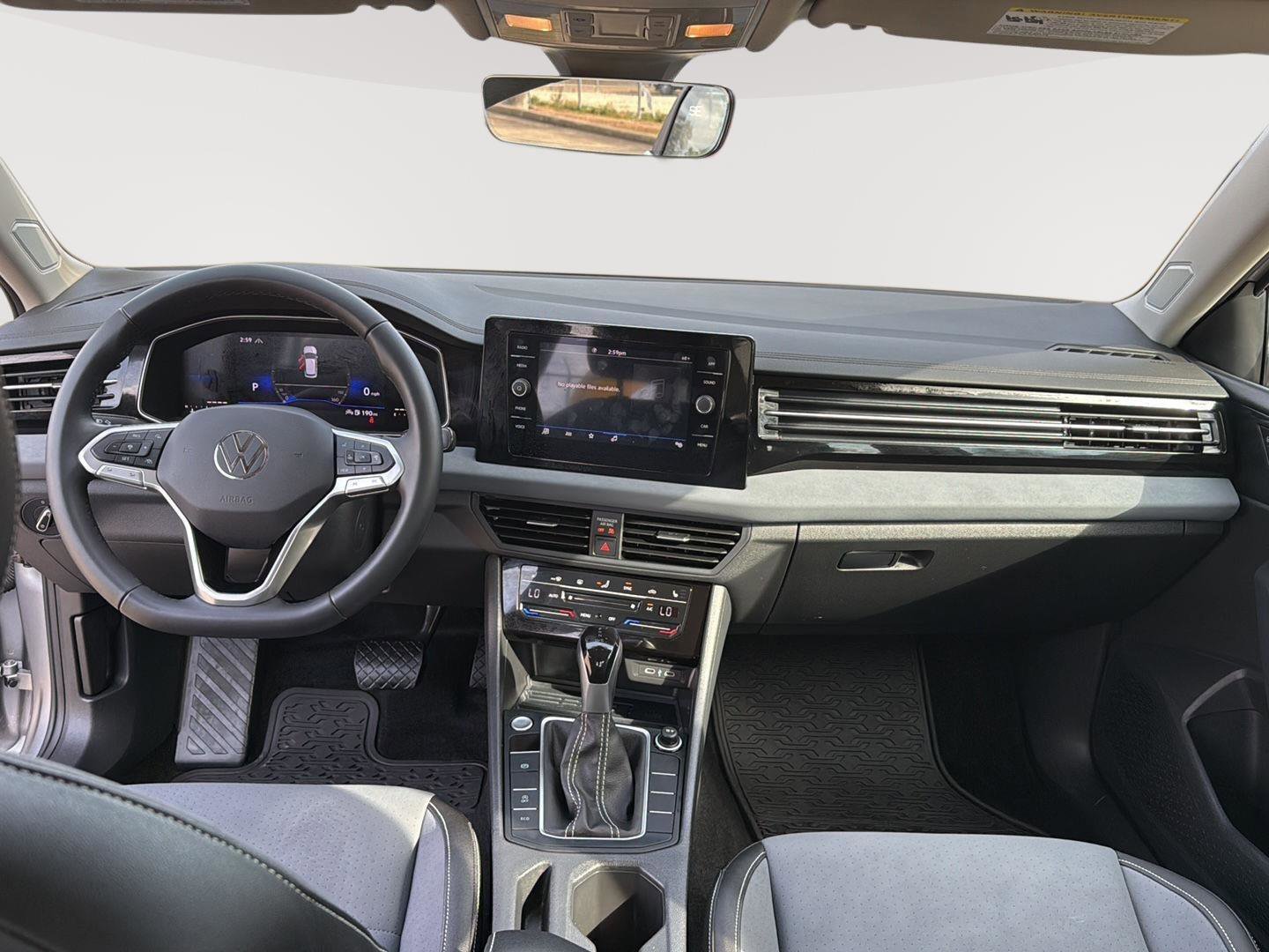 Certified 2025 Volkswagen Jetta SE image 22