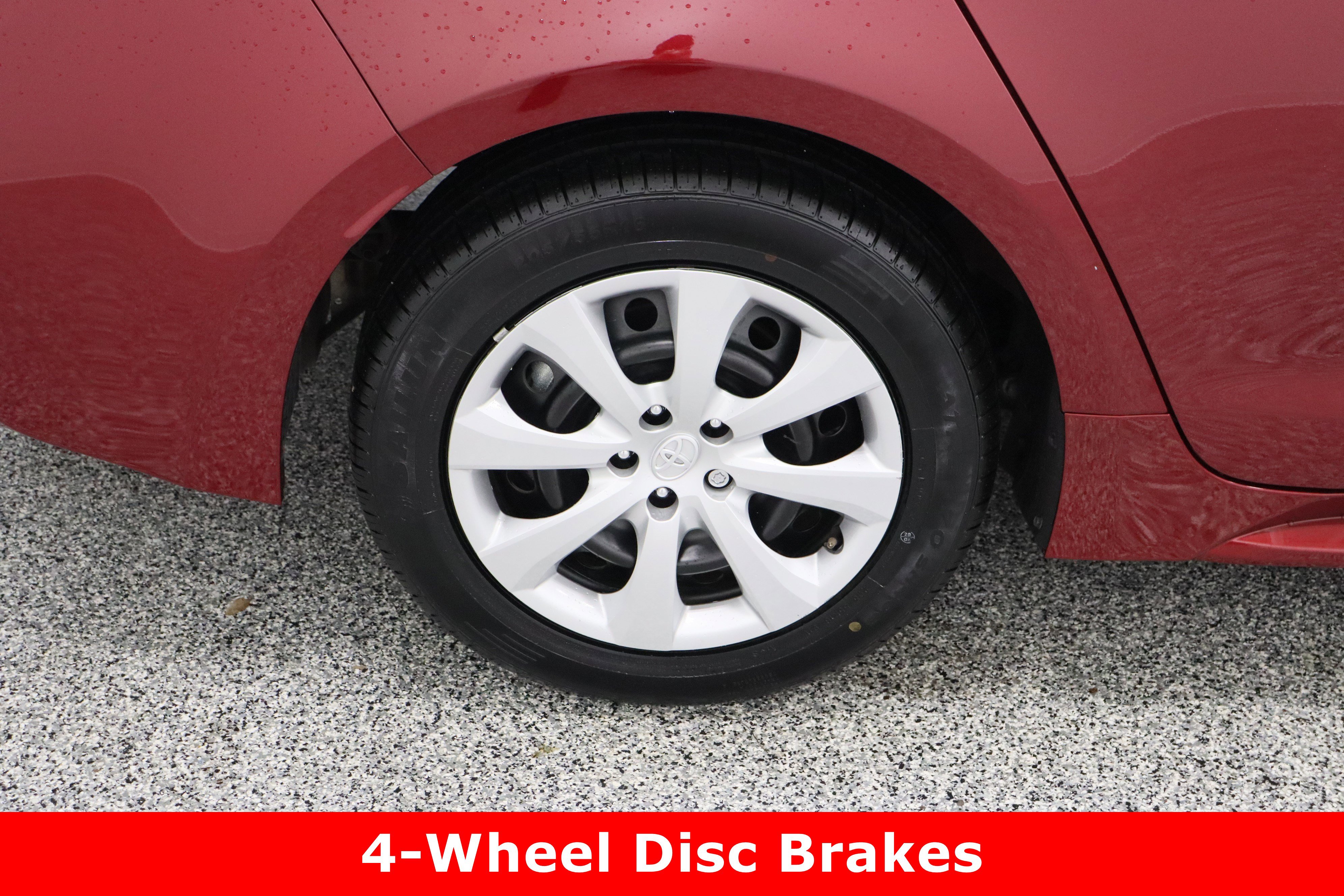 Used 2024 Toyota Corolla LE image 6