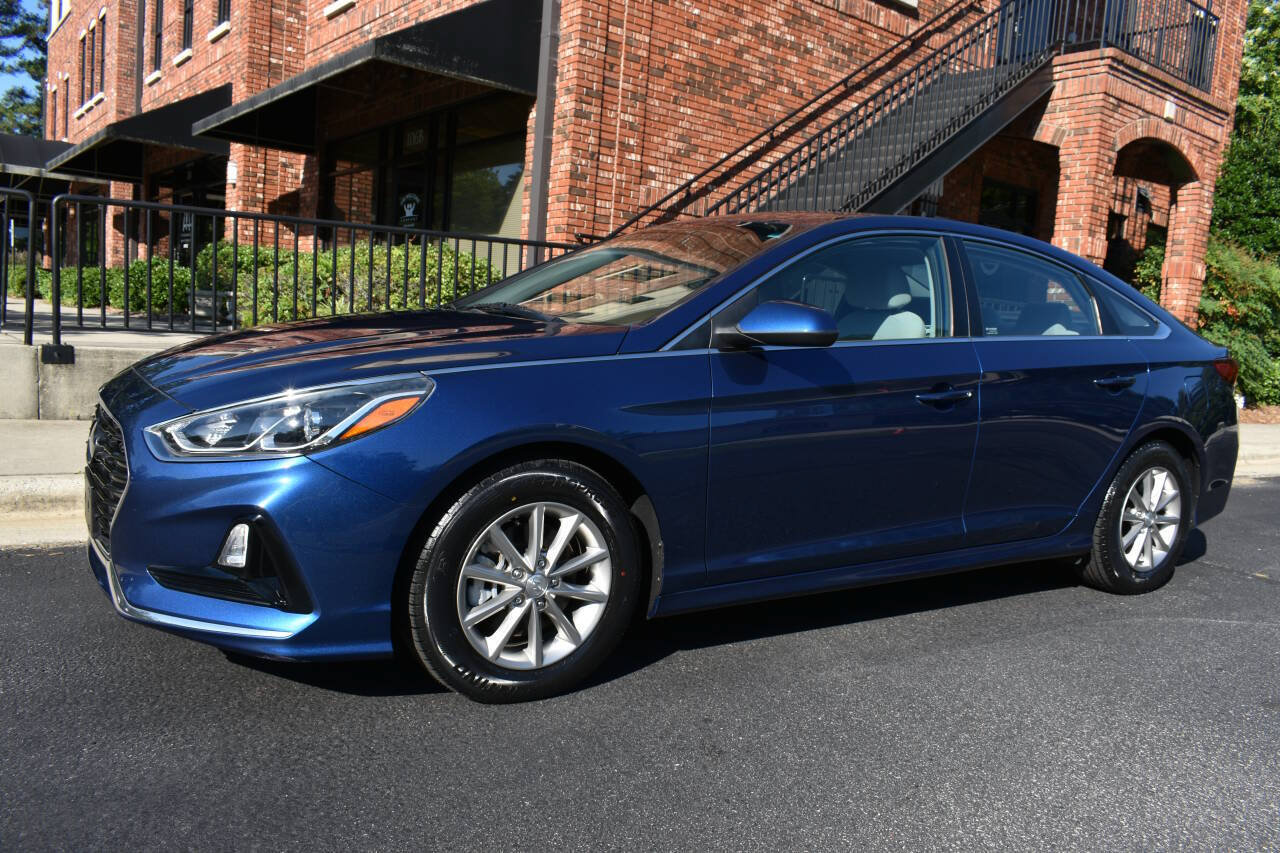 Used 2019 Hyundai Sonata ECO FWD image 2