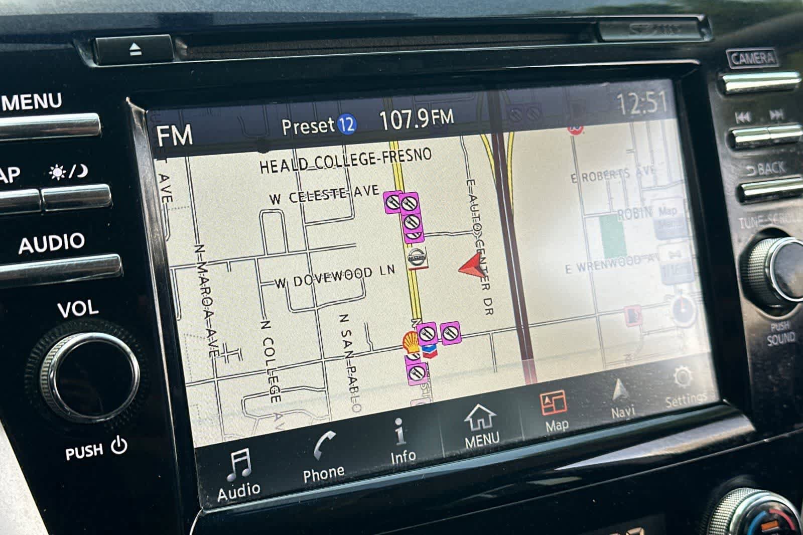Used 2018 Nissan Murano SV AWD/4WD image 23