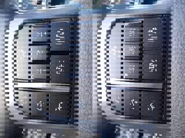 Used 2024 Ford F350 Lariat w/ Lariat Ultimate Package image 23