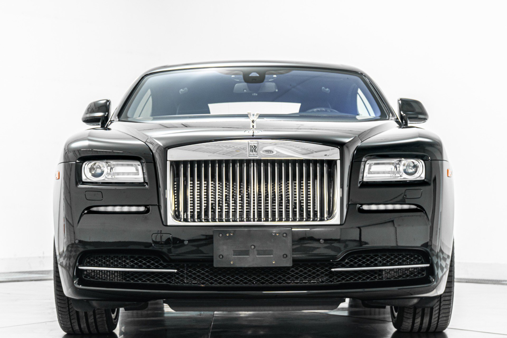 Used 2015 Rolls-Royce Wraith image 4