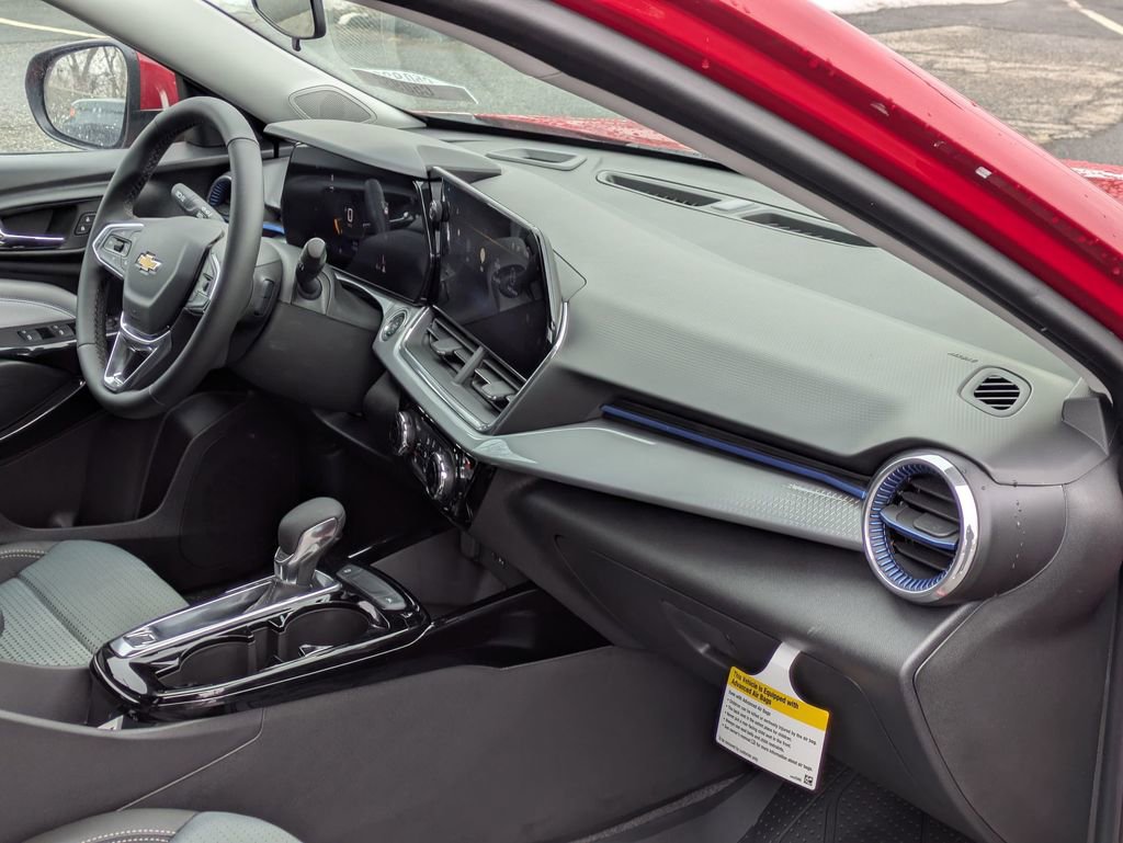 New 2026 Chevrolet Trax LT w/ Driver Confidence Package image 21