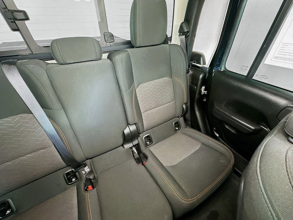 Used 2023 Jeep Gladiator Mojave w/ Cold Weather Group image 14