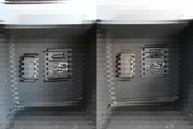 Used 2021 GMC Acadia SLT w/ Technology Package image 31