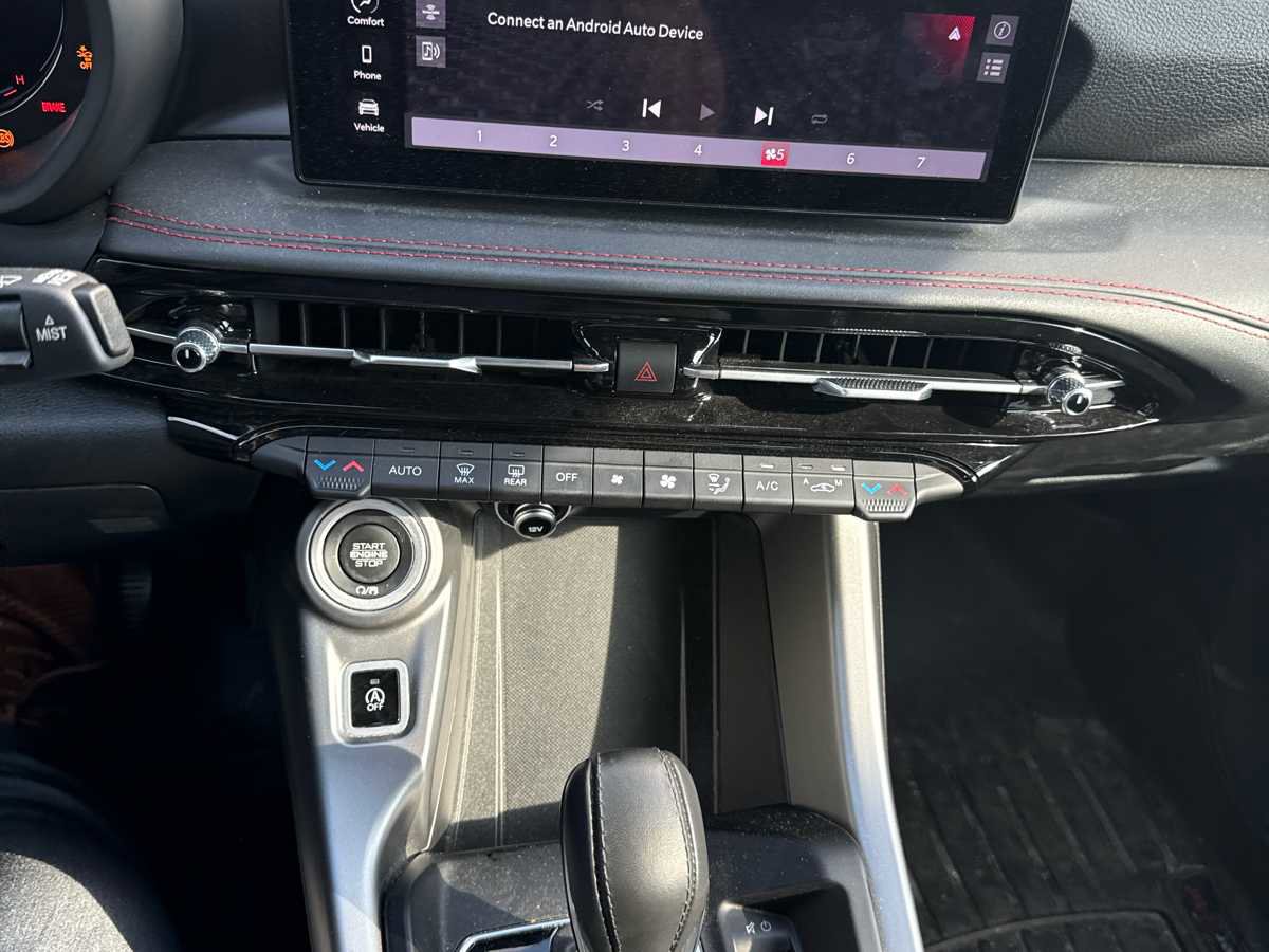 Used 2024 Dodge Hornet GT w/ Cold Weather Group image 10