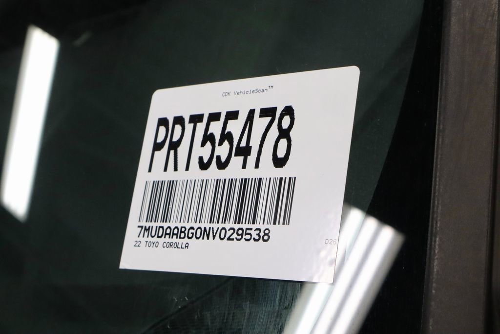 Used 2022 Toyota Corolla Cross XLE w/ Convenience Package AWD/4WD image 36