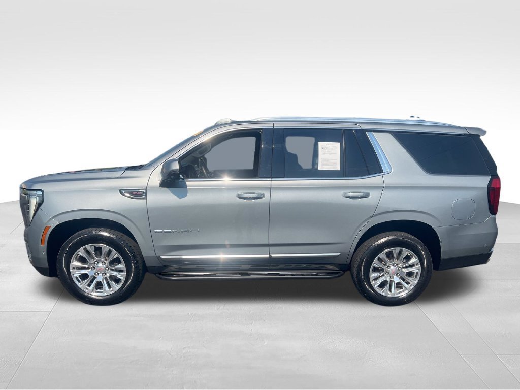 Used 2025 GMC Yukon Denali AWD/4WD image 2