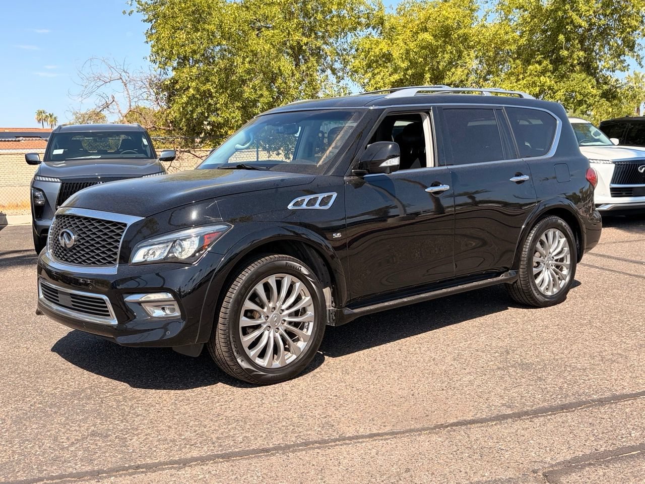 Used 2016 INFINITI QX80 2WD w/ 22" Wheel Package