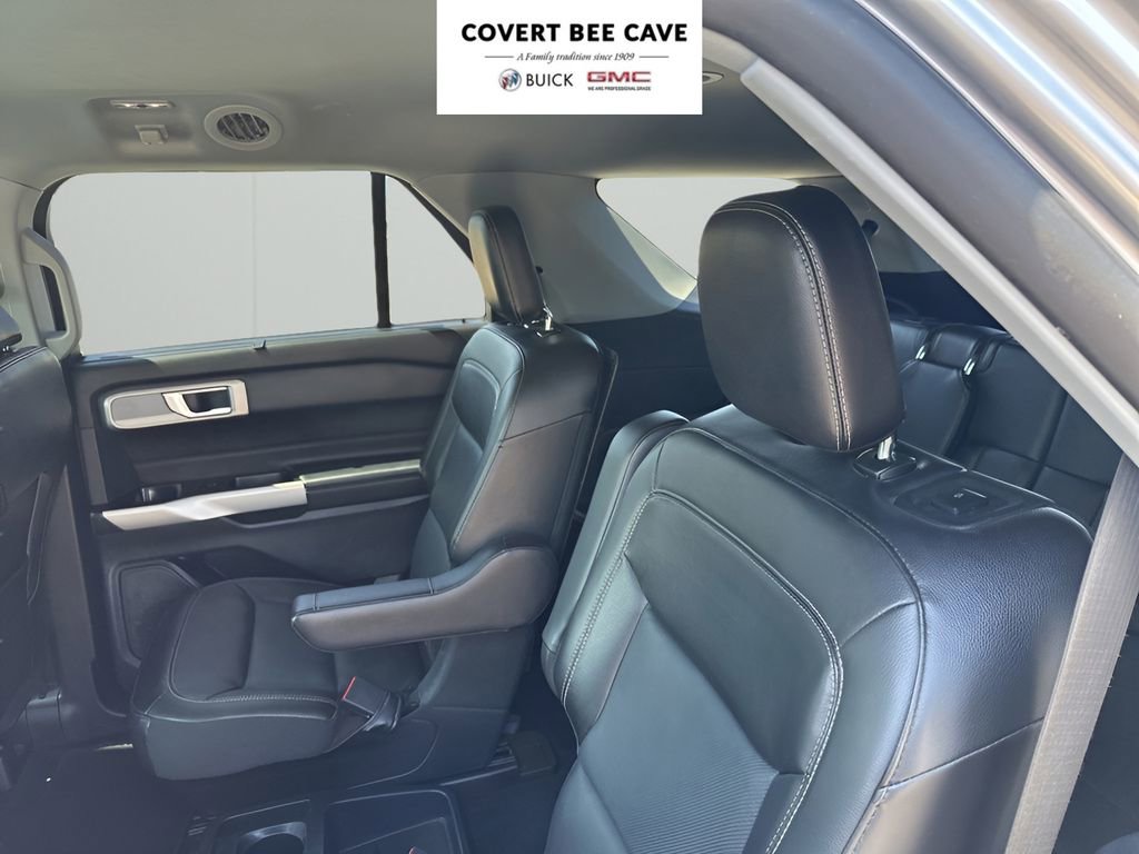 Used 2021 Ford Explorer Limited w/ Equipment Group 301A image 21