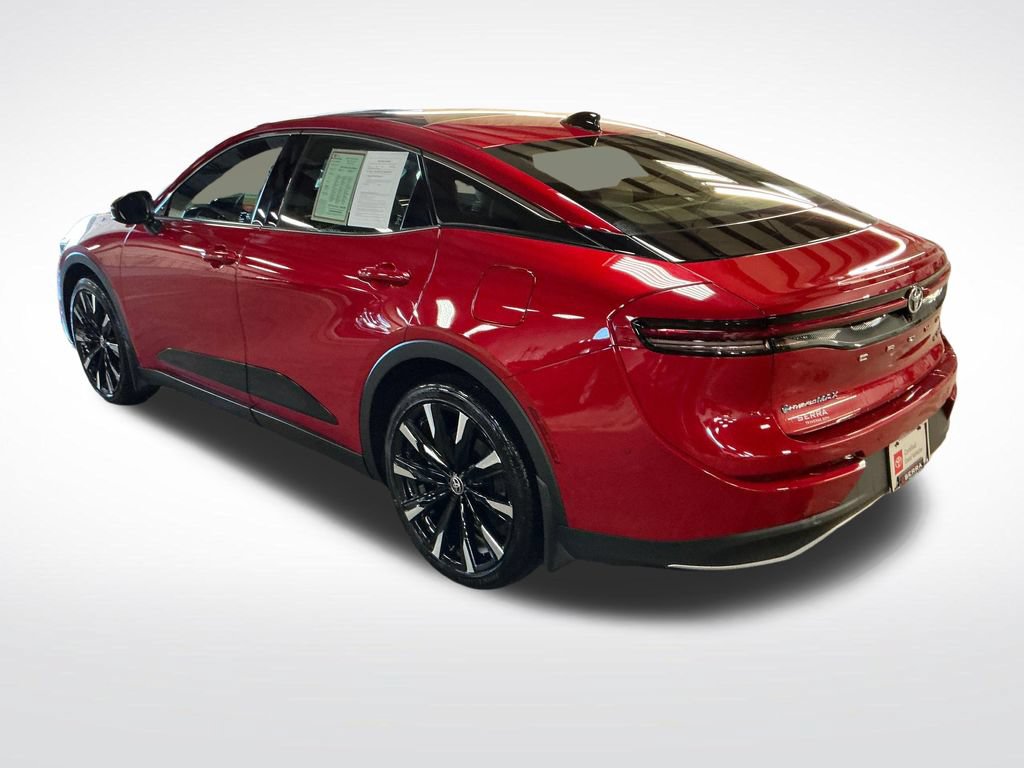 Certified 2025 Toyota Crown Platinum AWD/4WD image 3