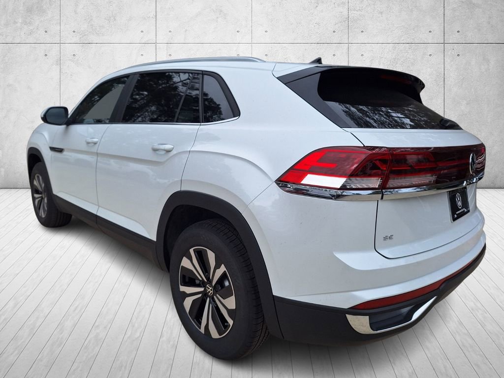 New 2026 Volkswagen Atlas Cross Sport SE image 3