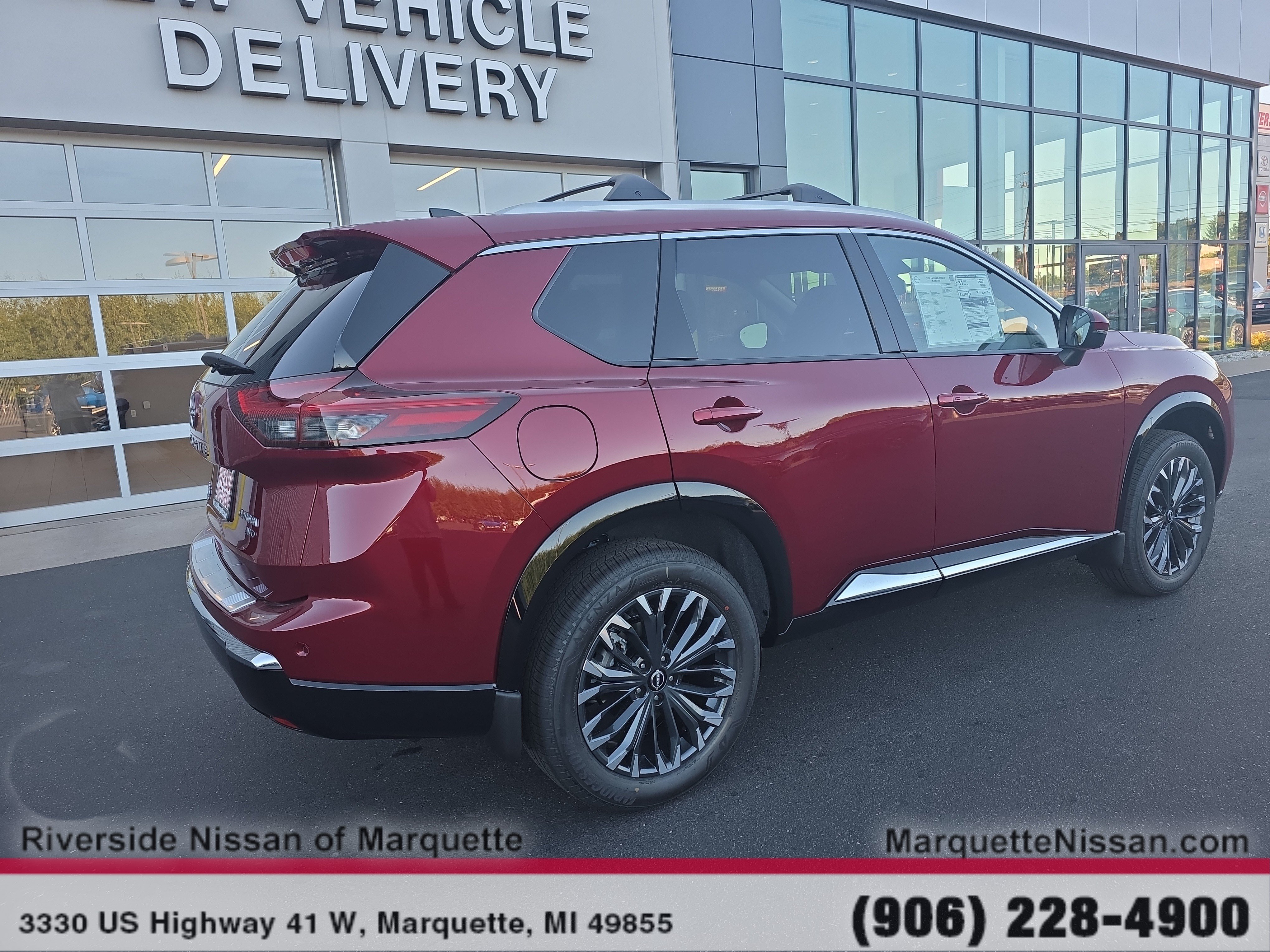 New 2026 Nissan Rogue Platinum AWD/4WD image 9