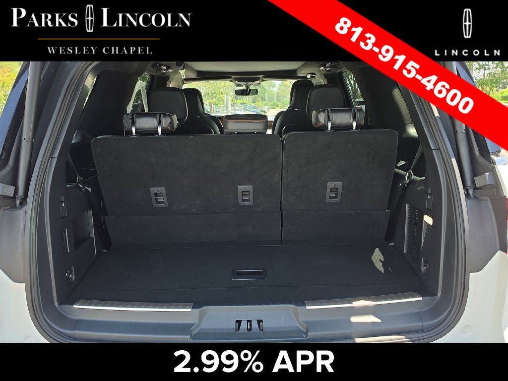 Certified 2024 Lincoln Navigator Black Label AWD/4WD image 8