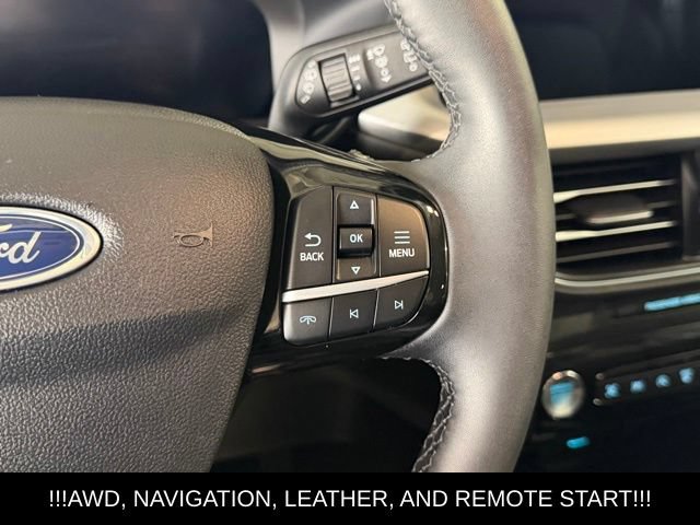 Used 2023 Ford Escape Platinum AWD/4WD image 28