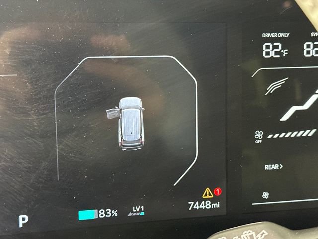 Used 2024 Kia EV9 Land image 18