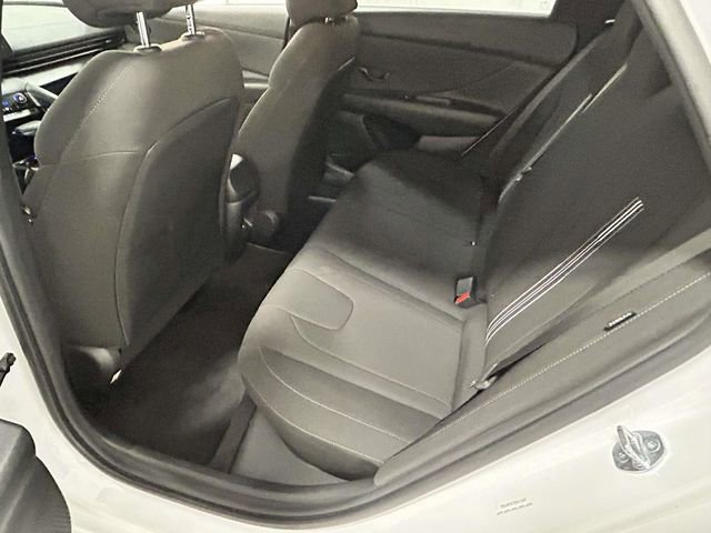 Used 2025 Hyundai Elantra Sport FWD image 9