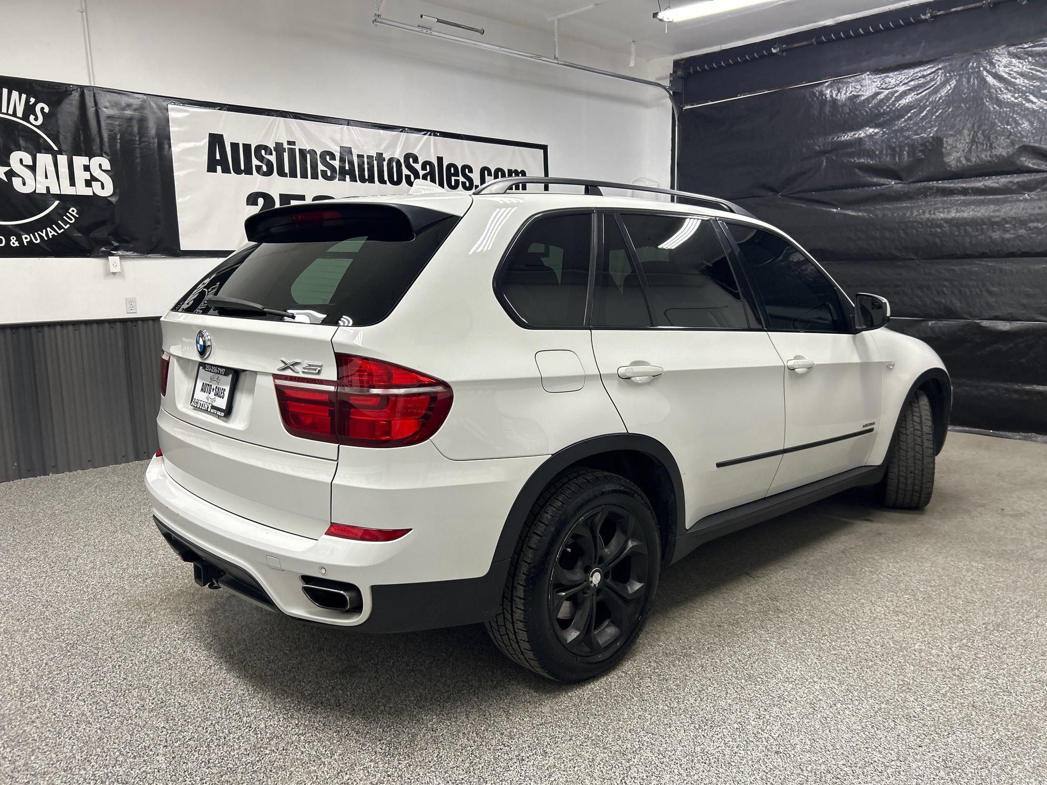 Used 2011 BMW X5 xDrive50i AWD/4WD image 6