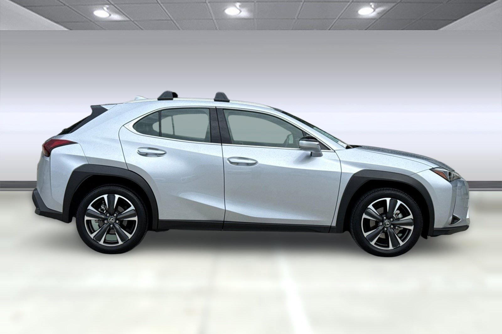 Certified 2025 Lexus UX 300h FWD w/ Accessory Package (Z2) image 7