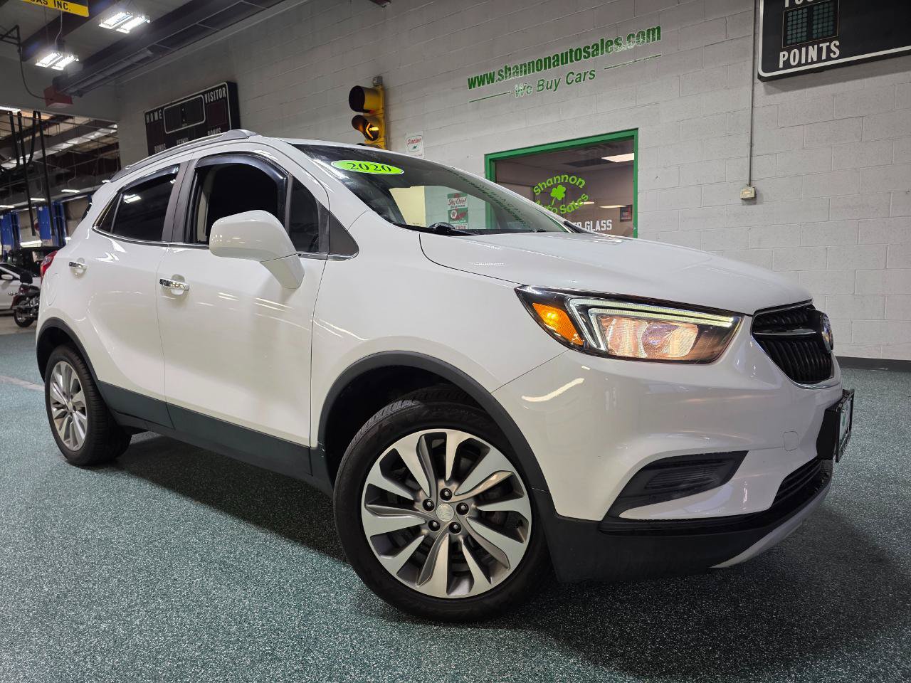 Used 2020 Buick Encore Preferred AWD/4WD image 14