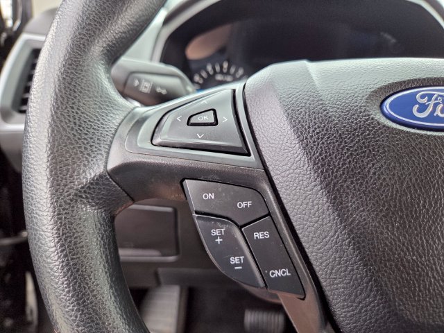 Used 2020 Ford Edge SE FWD image 24