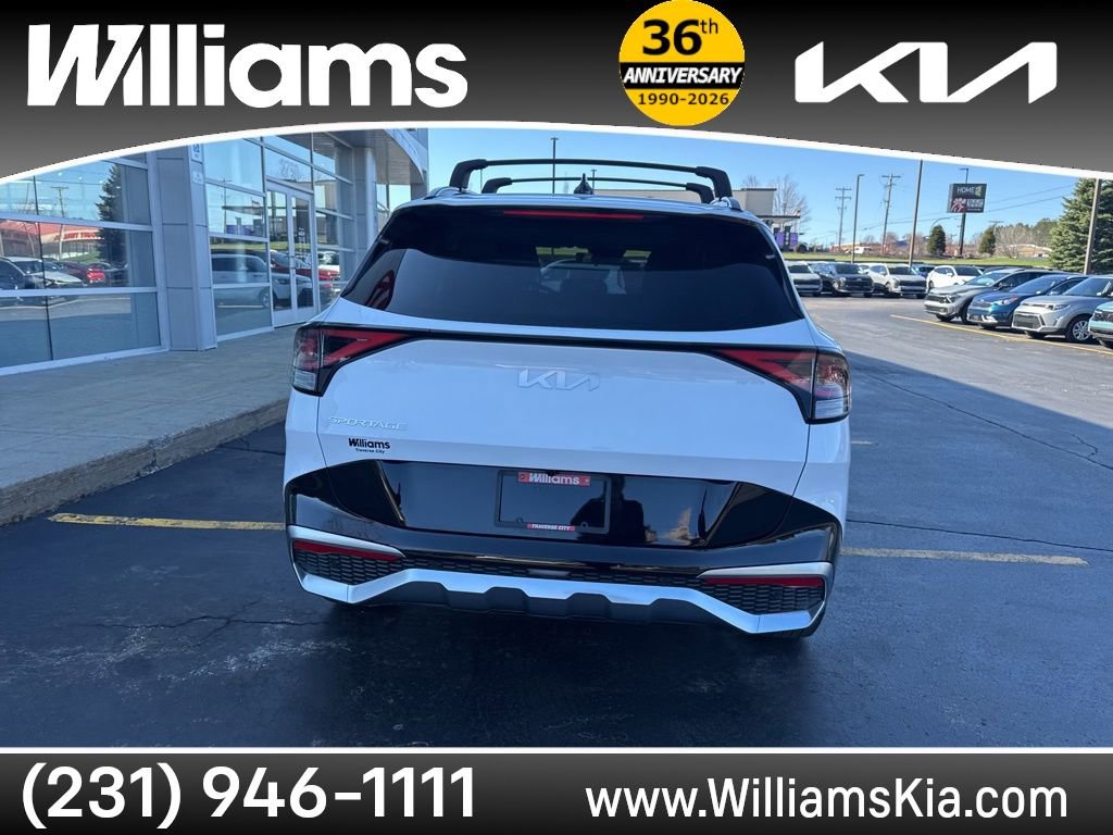 Used 2024 Kia Sportage SX image 8