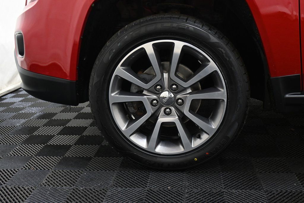 Used 2017 Jeep Compass Sport w/ Power Value Group image 29